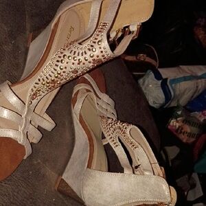 Chic White Embellished Wedge Sandals